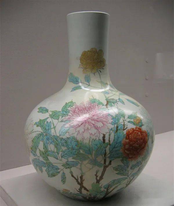 7_W7738【惠】SG 人間国宝中国骨董陶芸磁器【明代の青花人物梅瓶です