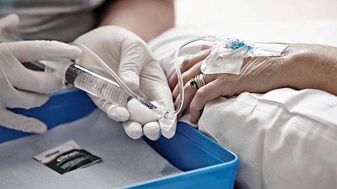 37岁教师确诊肺癌,8次化疗后转移!