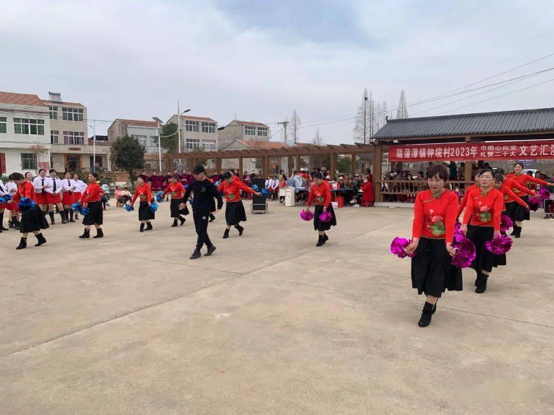 隔蒲潭镇钟垸村:唱响主旋律 巾帼绽芳华_节目_汇演_文艺