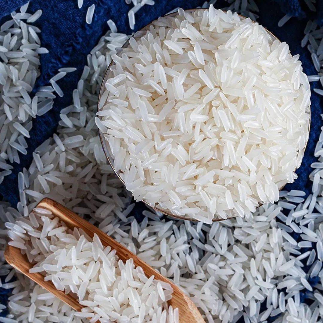 通通5元包邮!纯牛奶10盒,小面酸辣粉8袋,泰香米5斤,抽纸20包…女生节