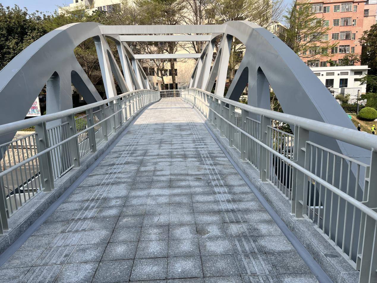 10日起,广州大道快捷化改造14座人行天桥全开通_绿化_红旗市场_交通