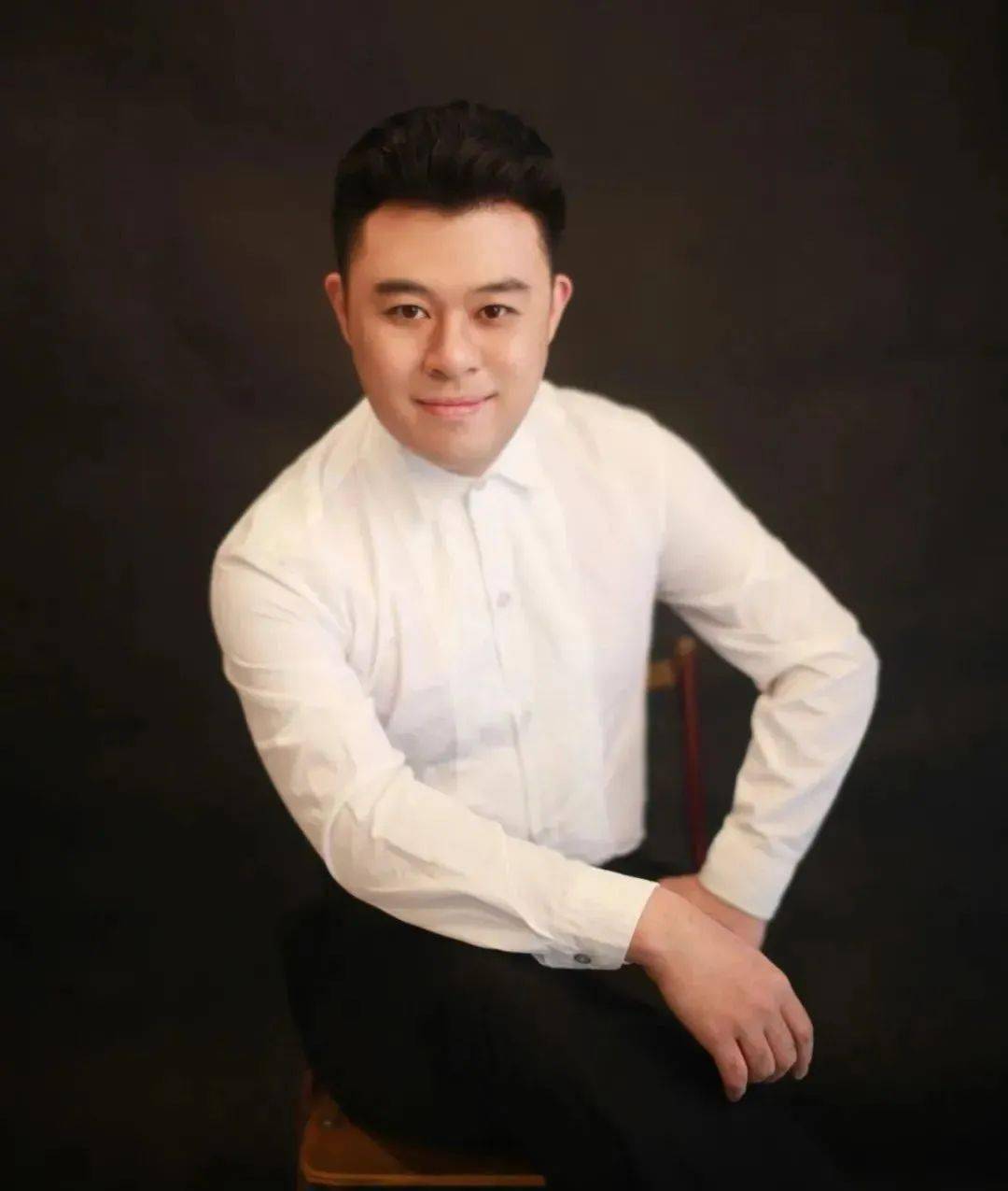 男高音:周韡古筝:阎苏女高音:梁文静女高音:唐文娟管子:王思维京胡