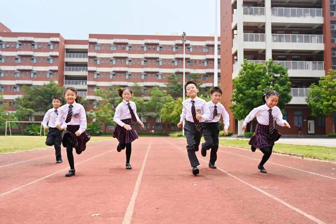 草与水同色/ 佛山市北博德翰外国语学校小学部开放日/open day