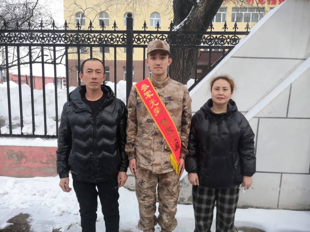 真帅!北大荒一批有志青年身披戎装奔赴军营_工作_新兵_征兵