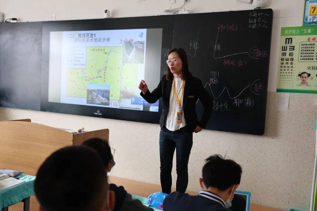 沈阳雨田实验小学图片