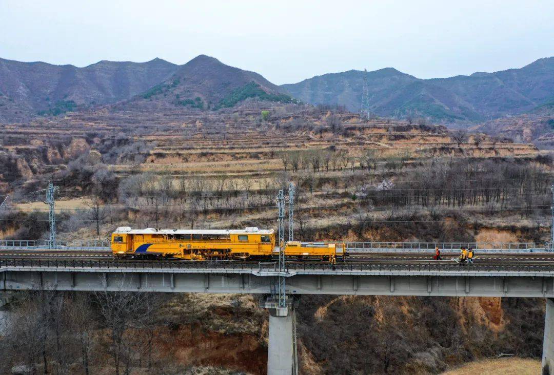 集团公司瓦日线第一阶段集中修_施工_调度_方案