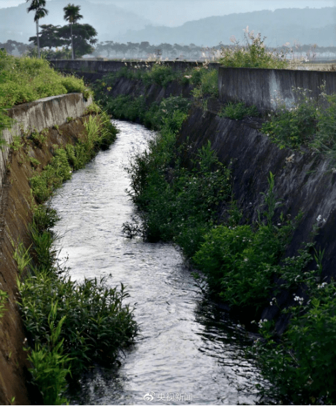 【世界水日·节水周】水只是水吗？它还能够是——泽 漾 渊 湍 潭 涯 涛 澜 涧 雨 雪 雾 冰 露 霜 泉 河 渠 江 湖 海