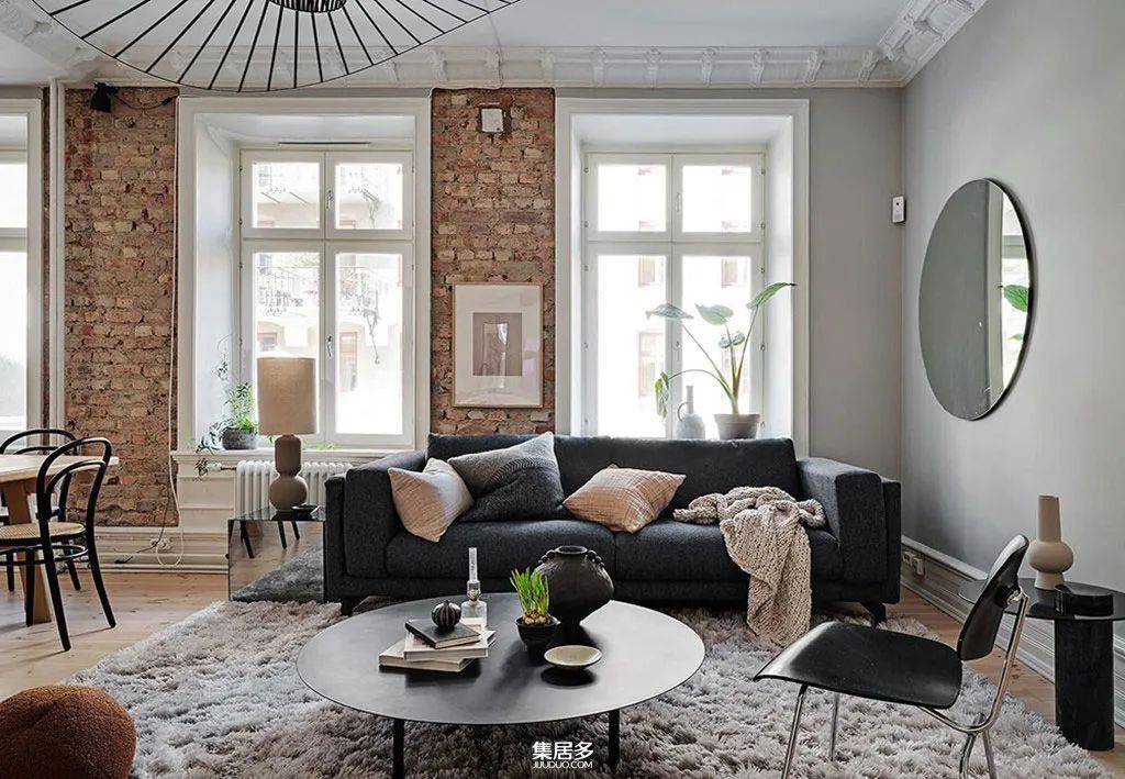 保留有砖墙的大地色哥德堡公寓(88平方米)_品牌_系列_home
