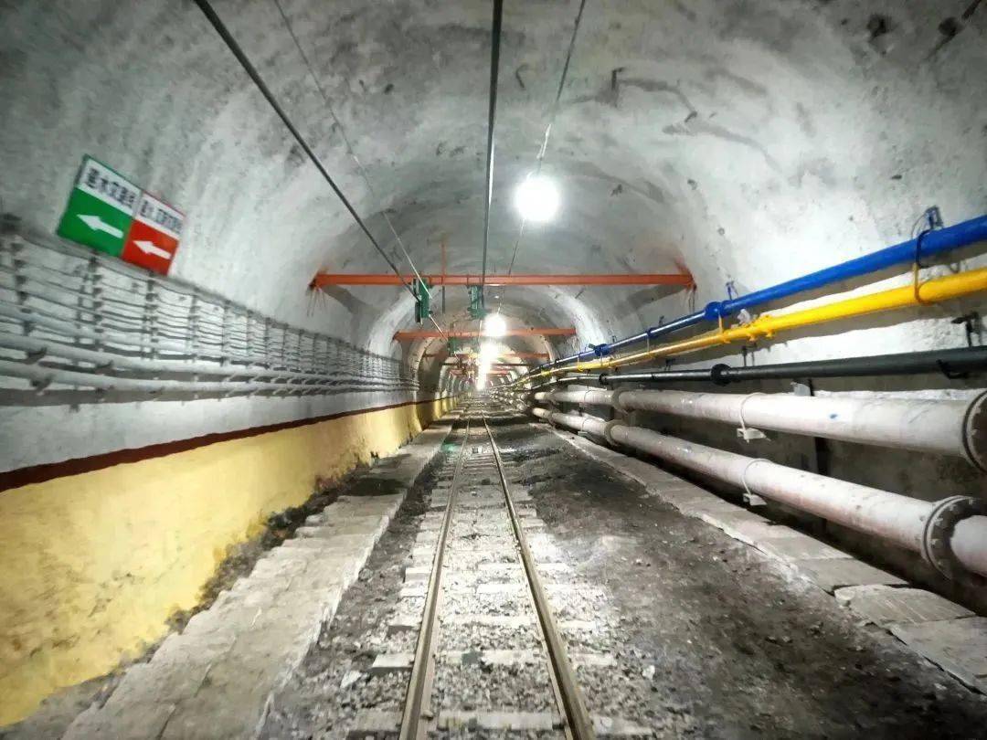 郭二庄矿小煤柱沿空掘进实现资源"颗粒归仓"!