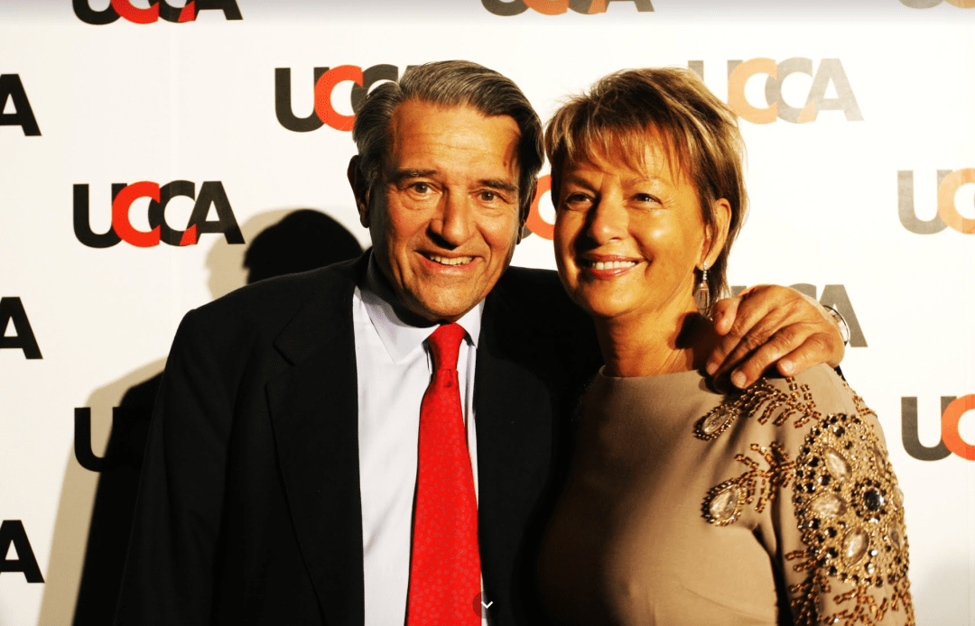 中国当代艺术的大藏家遭继子枪杀_尤伦斯_夫妇_艺术界