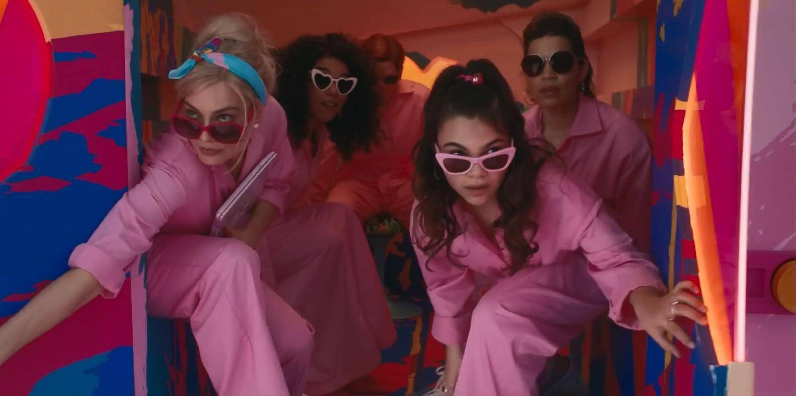 六度奥斯卡金像奖提名的製作设计莎拉葛林伍德(【美女与野兽】,【安娜