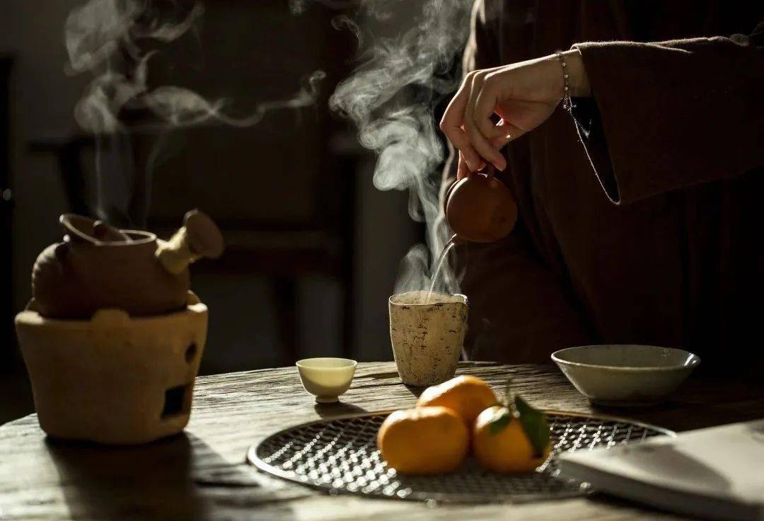 最美十大茶诗:清茗酬知己,煮茶会佳人_白玉杯_雪夜_清风