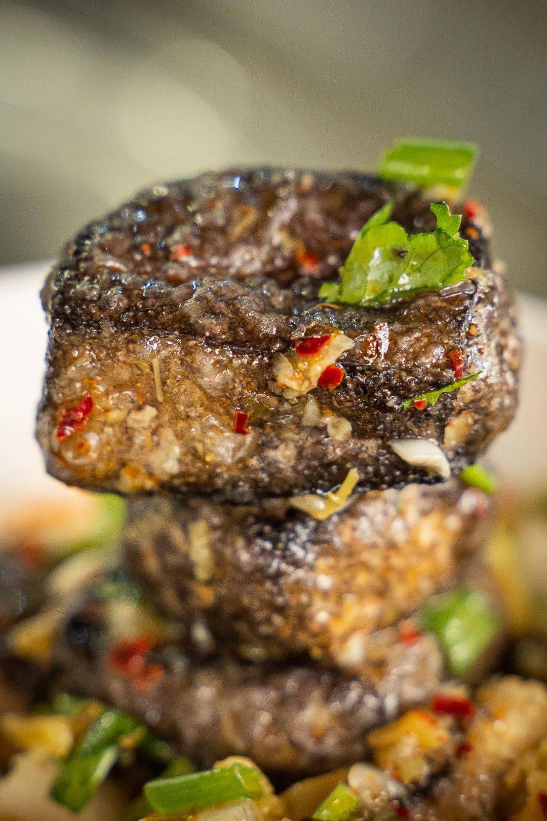 【市桥】￥3.8秒招牌臭豆腐!豆腐外酥里嫩,浇汁浓郁!个位数就能惊艳你