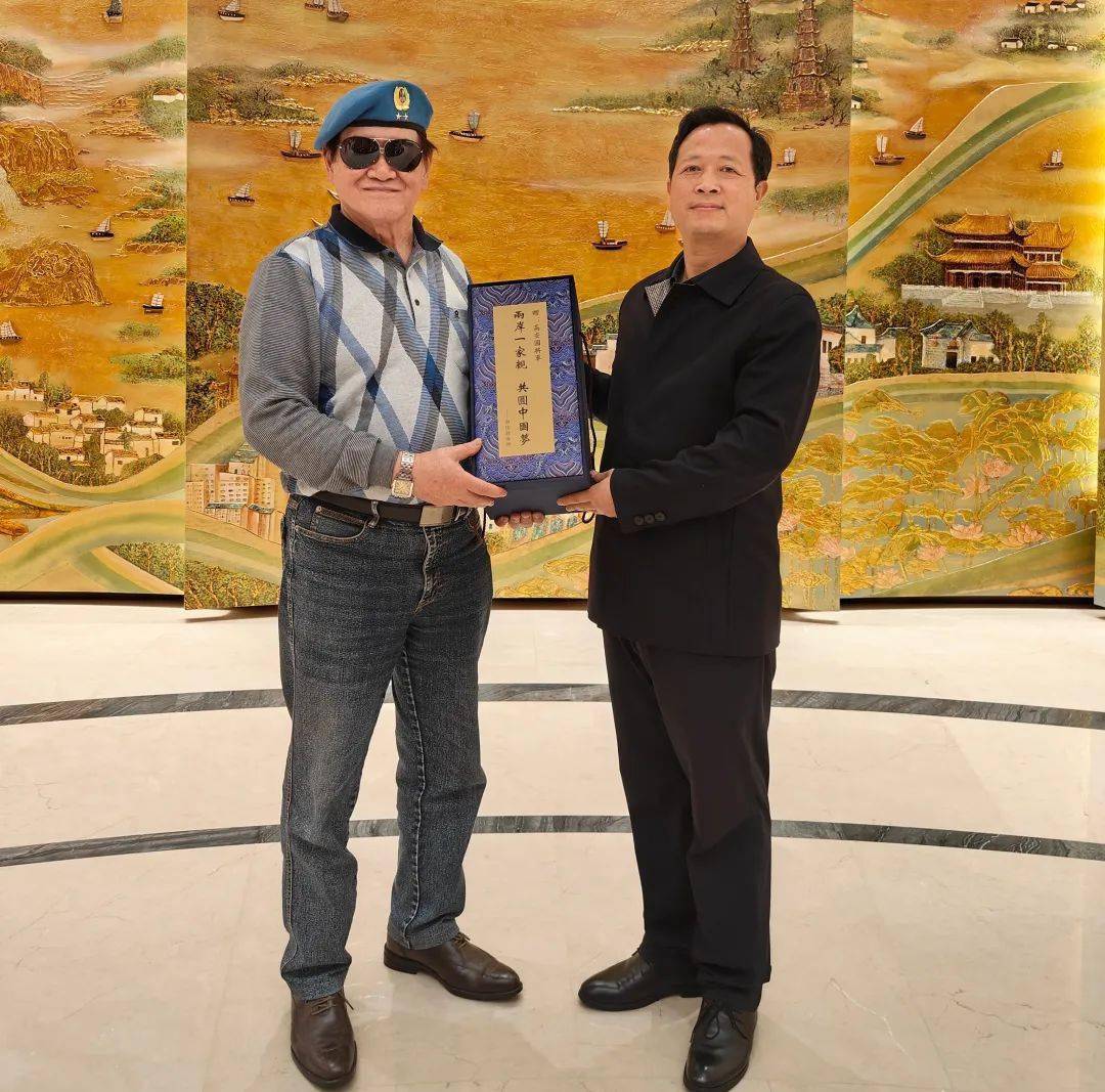 两岸一家亲| 李镇江会见台湾原退役将官总会执行长高安国将军一行