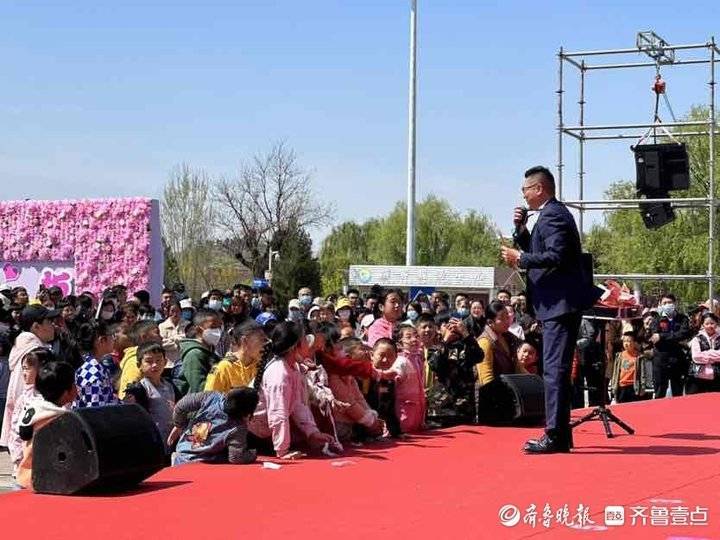 图集｜千佛山相亲会钢城分会场有多火爆？一组现场图带你看