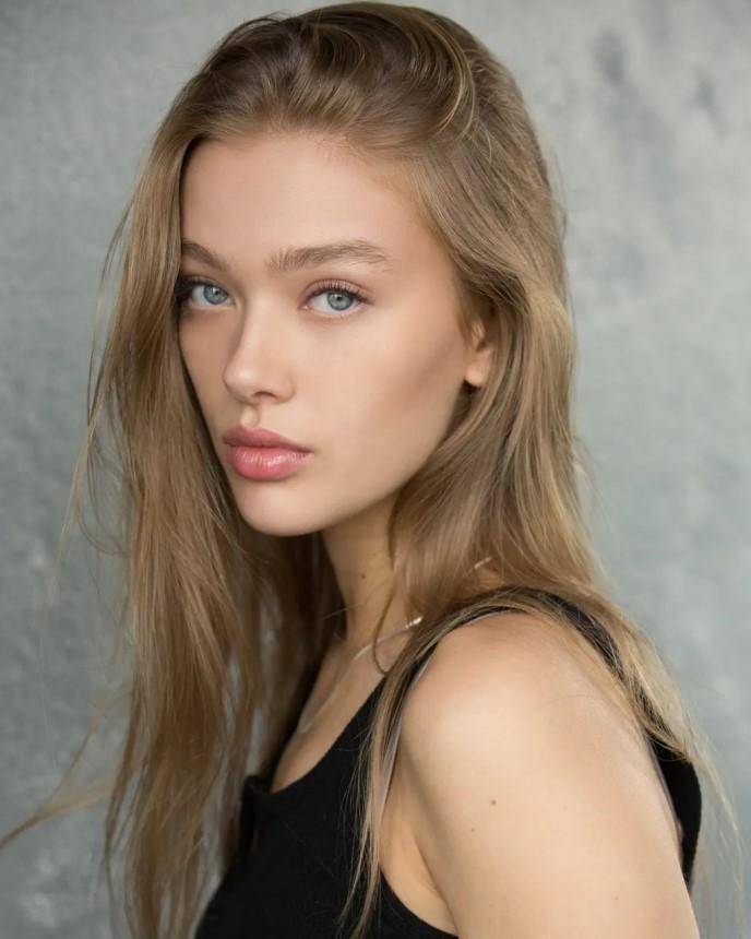 《小美人鱼》真人电影人类公主剧照 比黑人鱼好看多了_凡妮莎_乌苏