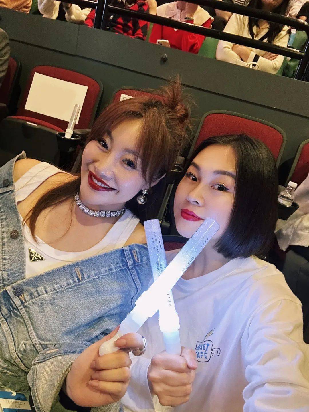 澳门的这次行程,最重要的一个目的就是去看容祖儿演唱会!