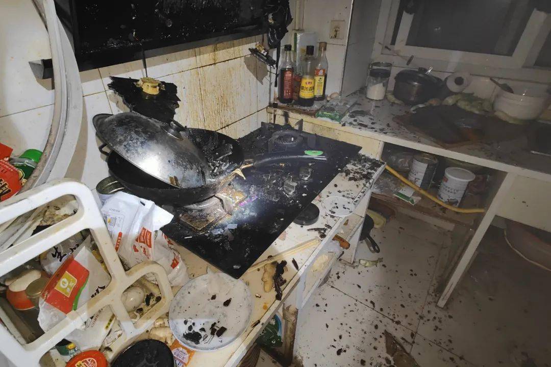 厨房_湖北_火灾