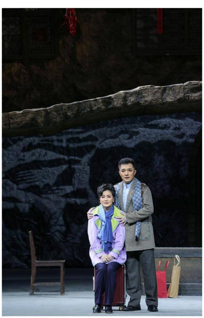 秦腔现代戏《楷模村》精彩亮相_陕北_乡村_创作