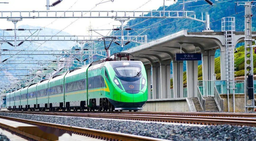 坐上火车去老挝的愿望