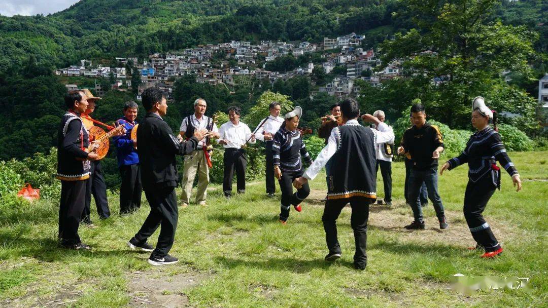 近期,红河县将有一场万人乐作舞会,邀你不见不散!_红河谷_彩云_歌舞