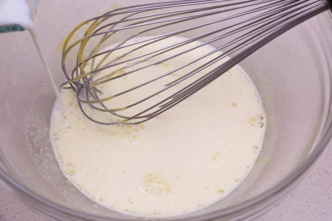 芝士蛋糕和海绵蛋糕的完美结合,吃到满嘴留香停不下来_冷藏_面糊_表面