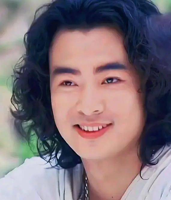 长月烬明,那些童年的男神们都老了_郑国霖_于波_扮演者