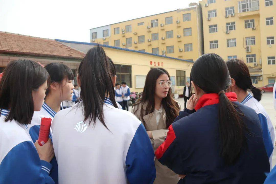 盐山职教中心举行2021级实习生双选会_招聘_单位_企事业