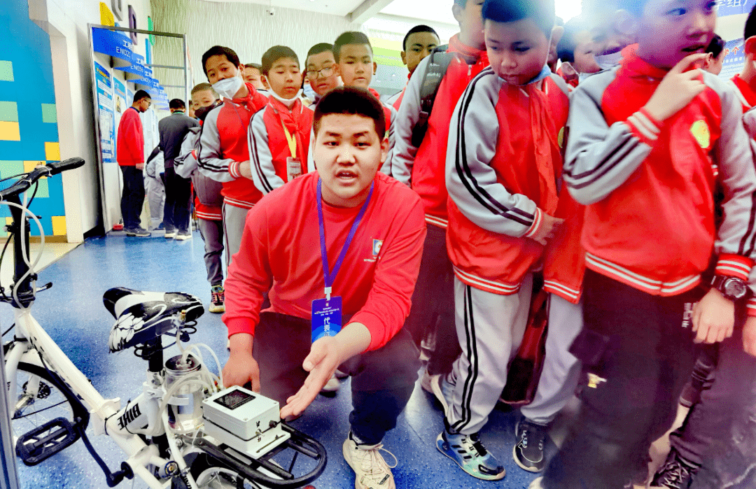 第37届甘肃省青少年科技创新大赛开赛_兰州_设计_滑板