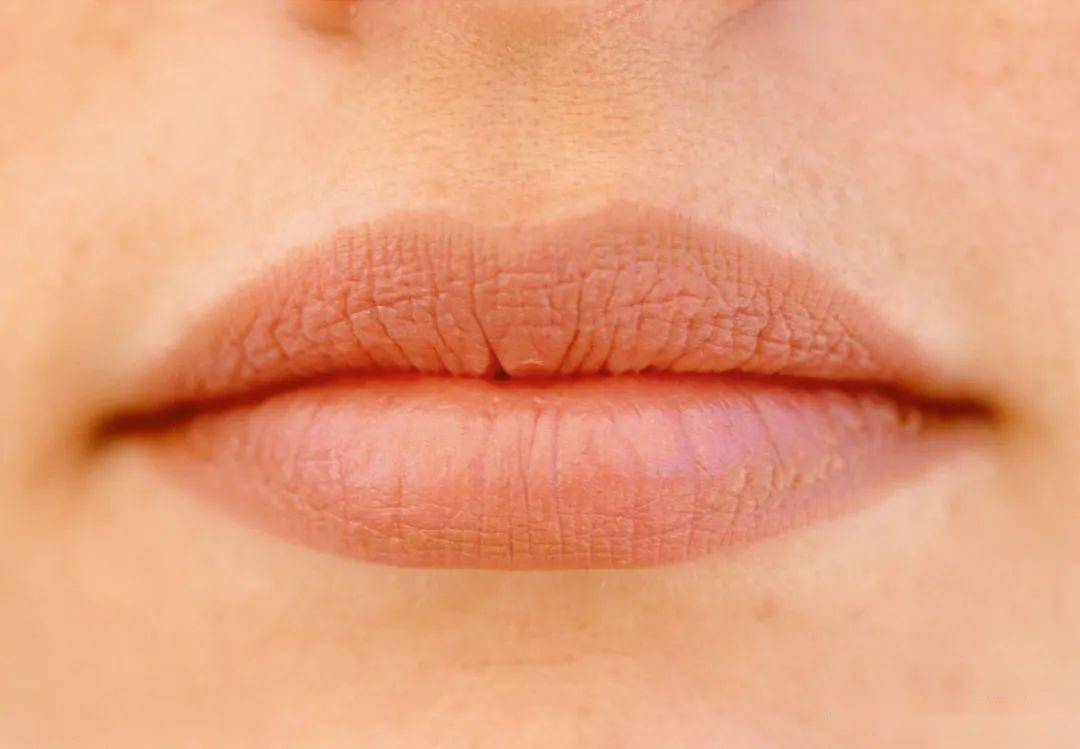 身体好不好,看看嘴唇就知道:嘴唇是身体的晴雨表_症状_口唇_对策