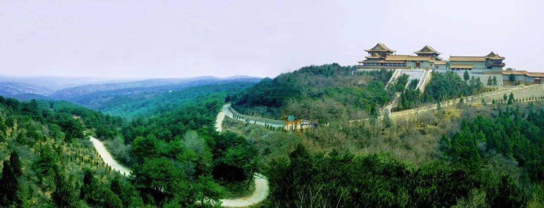 云中有奇山 屯留老爷山老爷山风景区位于山西省长治市屯留区的西北部