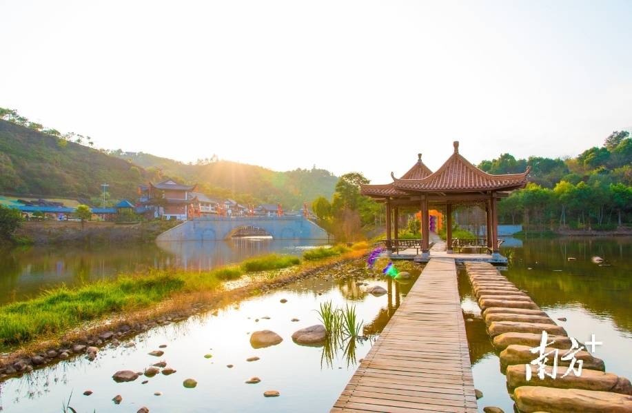 羽毛球,乒乓球等運動)——南臺臥佛山景區(國家3a級旅遊景區,體驗天空