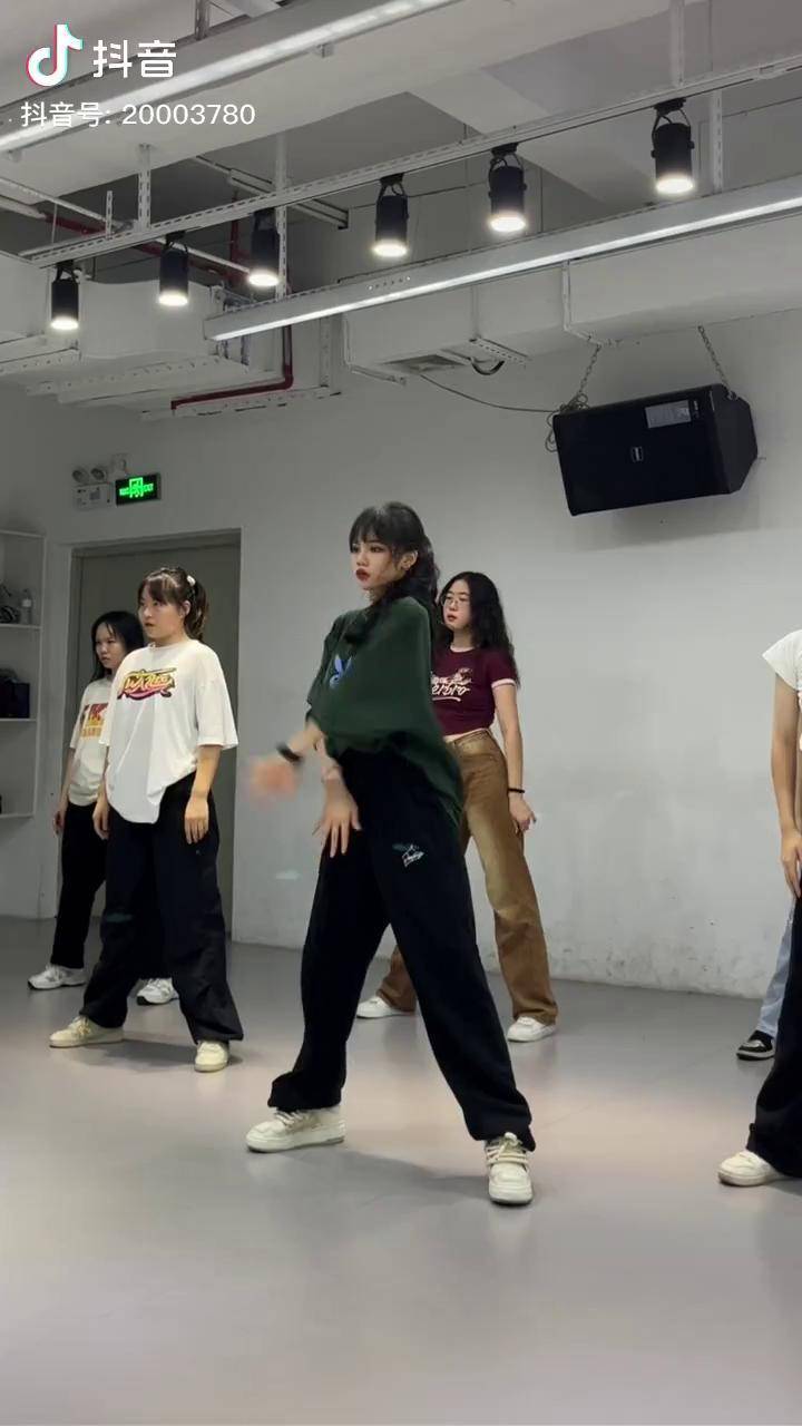 考古沙漠之蛇blackpink 原创