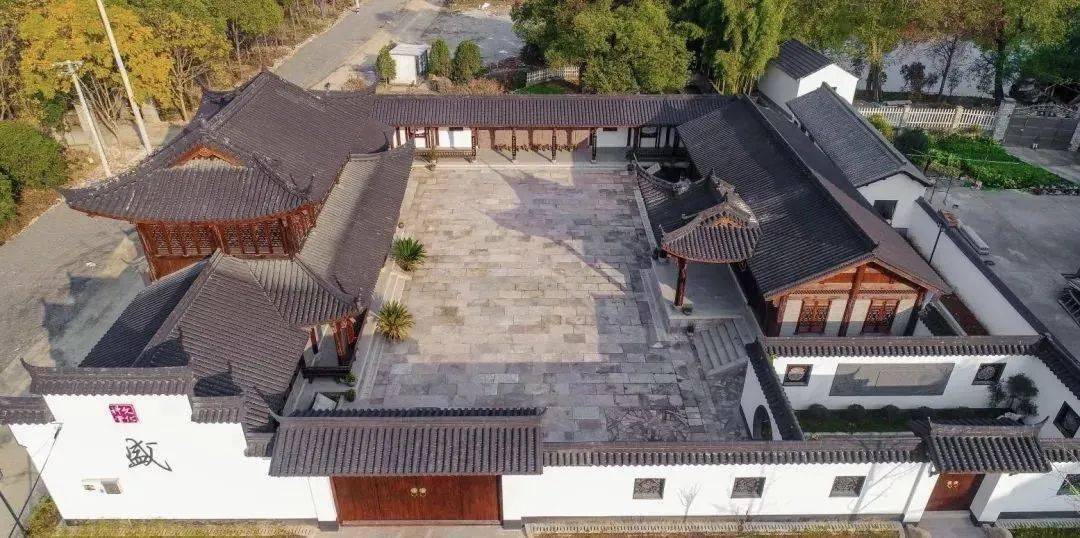 艺起迎亚运丨余杭区书协:"迎亚运"书画展在南山村顺利举办_书法_文化