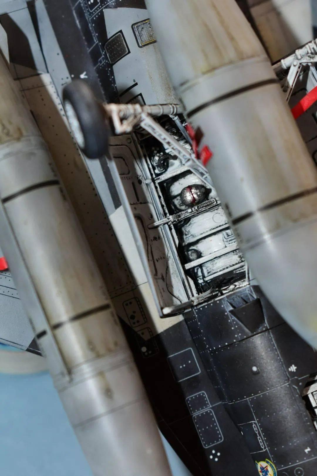 漂亮的入侵者 f-16c