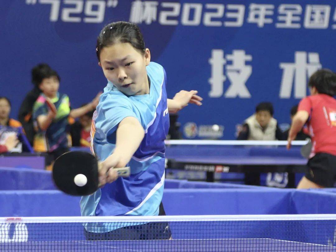 刘明鹤河北队的三号位郭斯予虽然是第一次参加少锦赛,但作为直板的