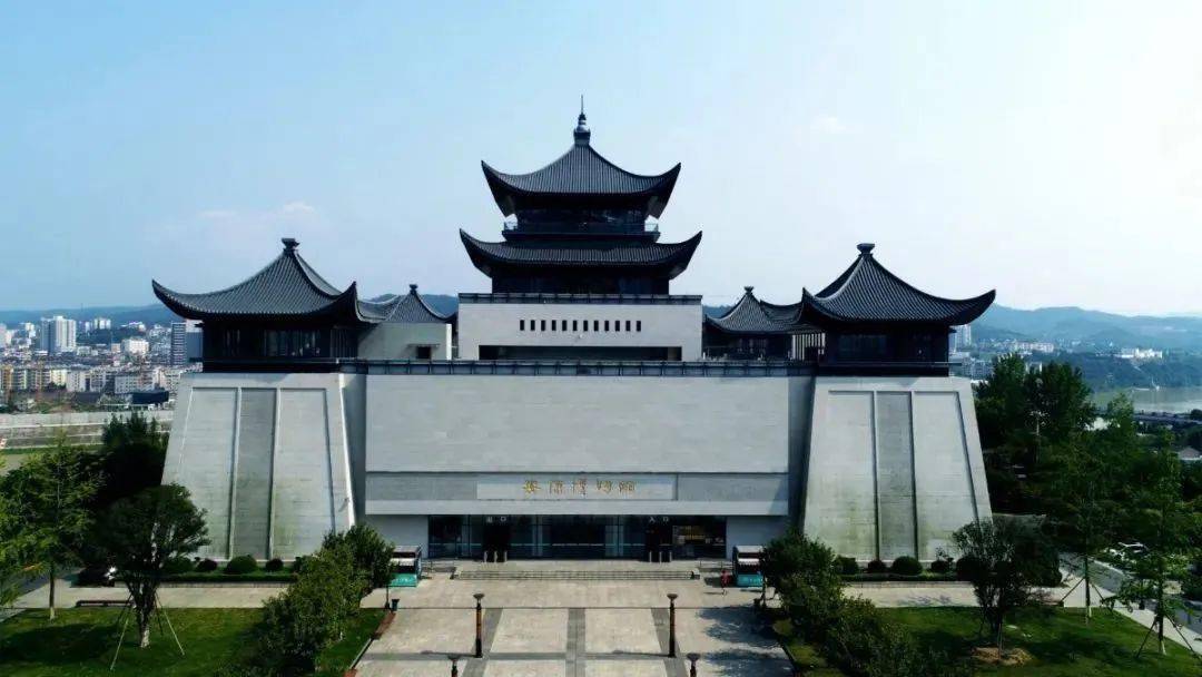 安康博物馆↓↓↓具体开放时间安康中心城区重点文化场馆小编为大家