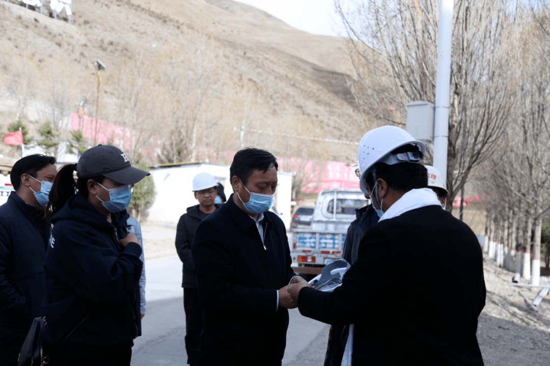 市委副书记,市长扎西旺加实地调研指导重点项目建设工作