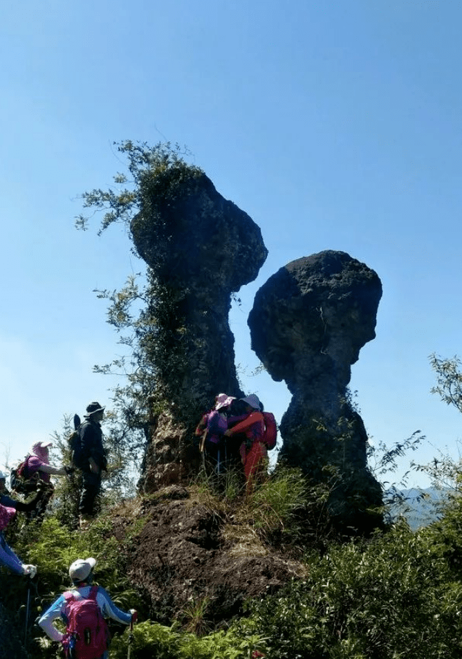 天台东乡有块"和合石"让你坚信爱情的"水枯石烂"!_三合镇_园村_石前