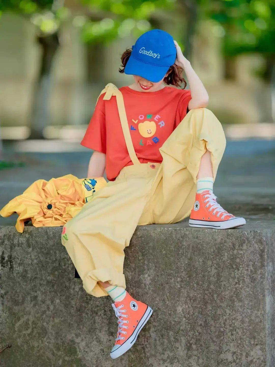 把生活过成彩色像小黄人一样快乐