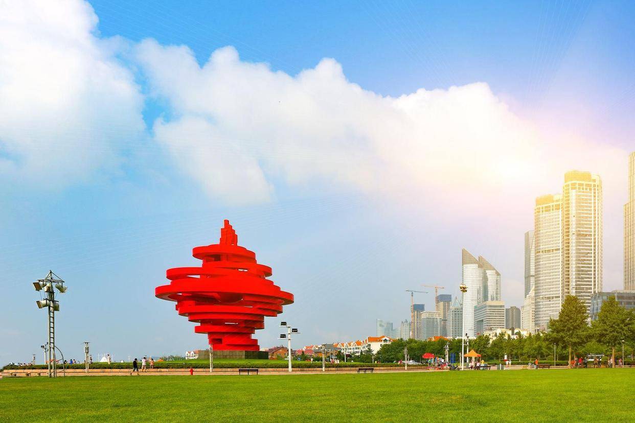 坐标五四广场,青岛海边一道靓丽的风景线_低音_雕塑_海上