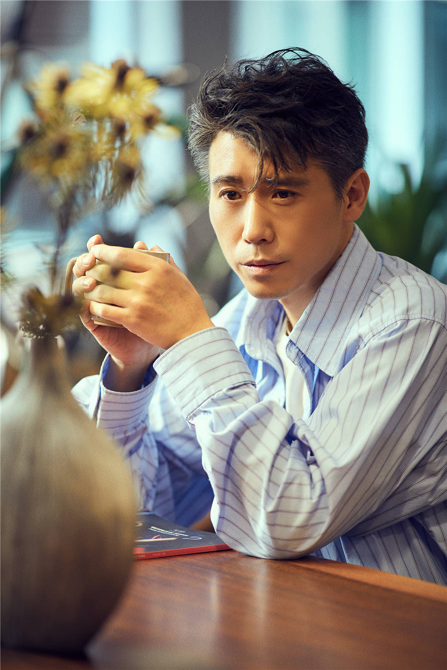 爱奇艺"王炸剧"明晚上线,白玉兰视后主演,国家一级演员做配_作品_角色