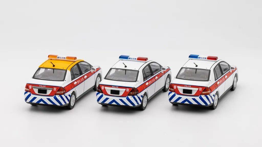 但警车不属于笔者的路线,因此也没考虑收藏,这次也是由厂家提供的模型