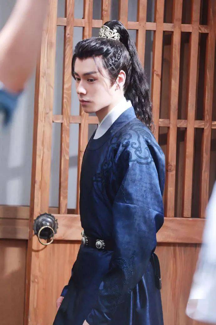 该剧改编自闻檀的小说《首辅养成手册》.