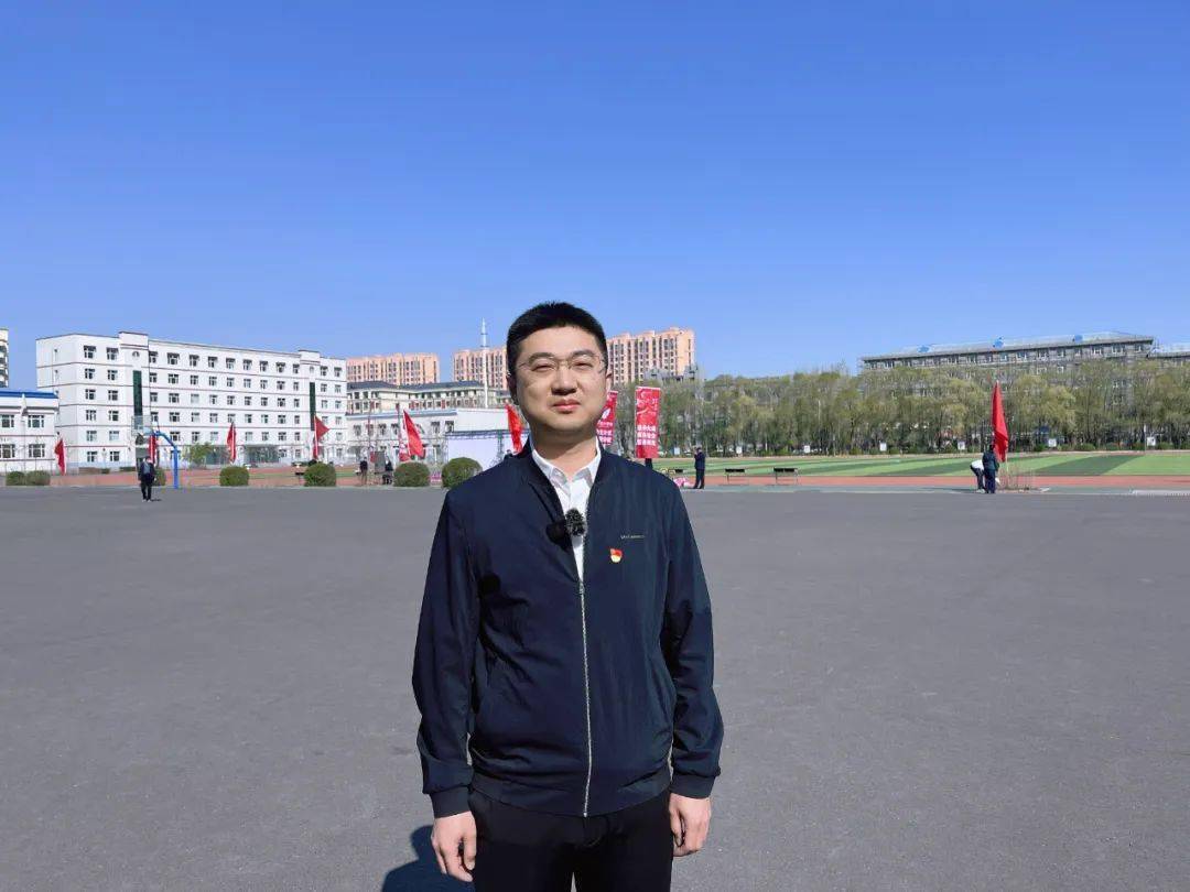 宝清县红十字会开展"校园守护·救在身边"红十字日主题宣传活动_精神