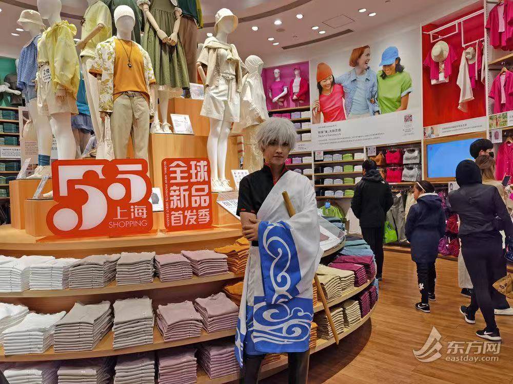 加码上海“五五购物节”全球新品首发季，优衣库百色百款 缤纷潮衣夏日上新消费门店 