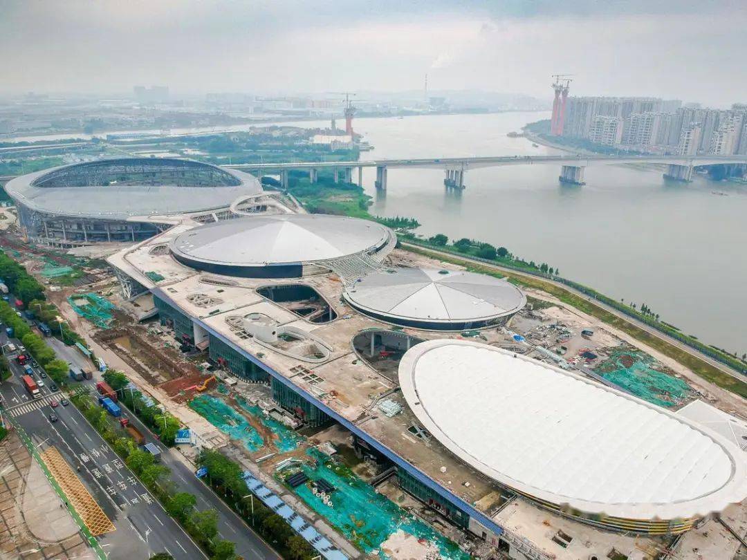 佛山也有自己的"鸟巢"了_德胜_体育馆_顺德港