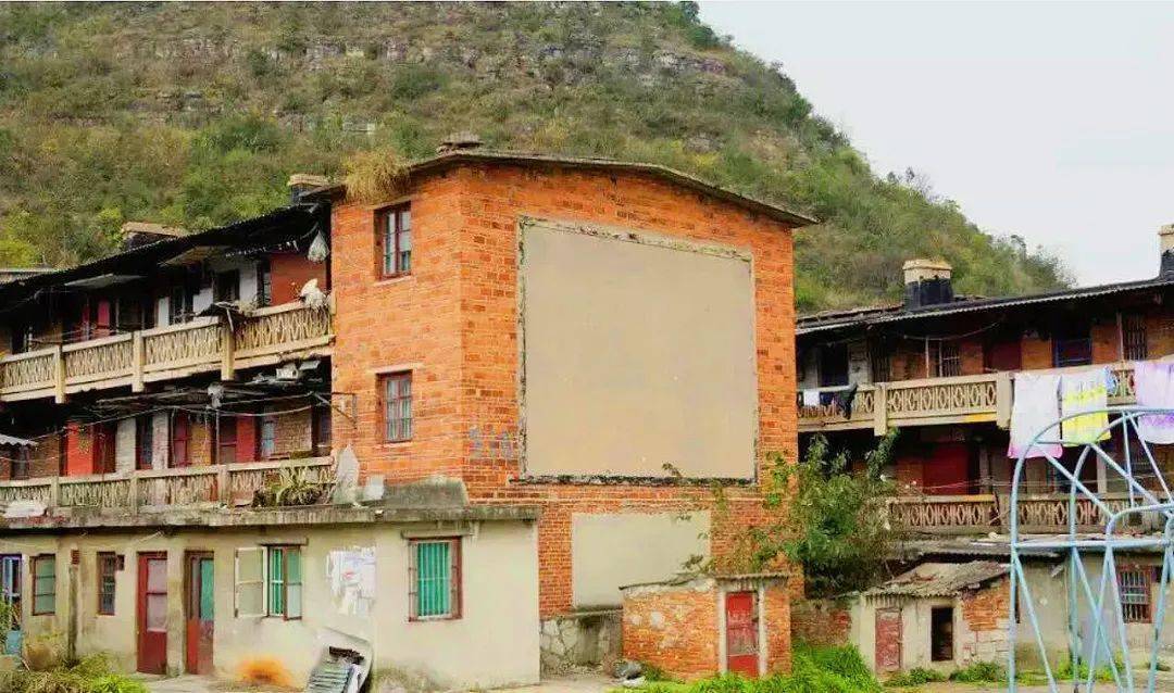 探秘大山里造飞机的贵州云马厂_试验_厂房_航空