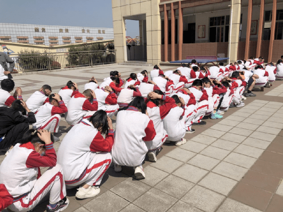 防范灾害风险 护航高质量发展——六安市汇文学校开展5.