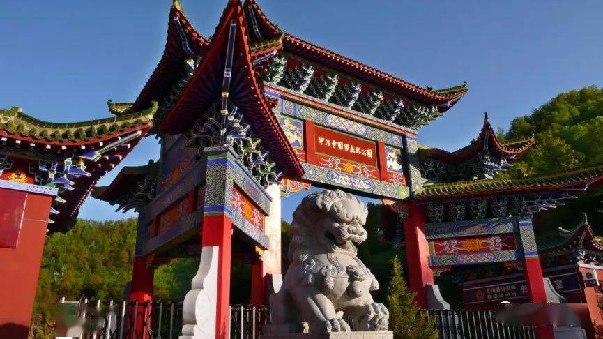 庄浪| 云崖寺景区_石窟_关山_平凉市